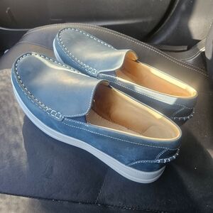 Elegant Blue Leather Loafers for Men